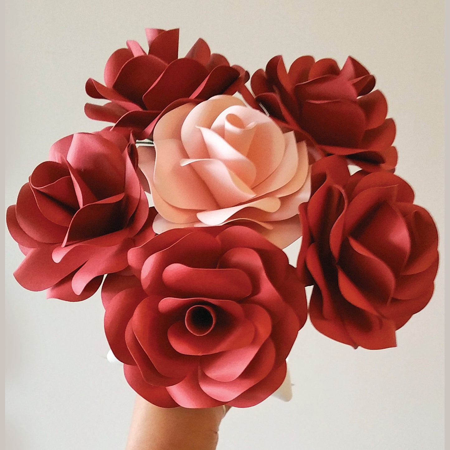 Big roses arrangement