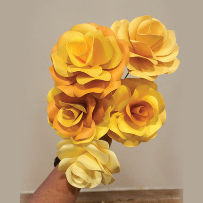 Big roses arrangement